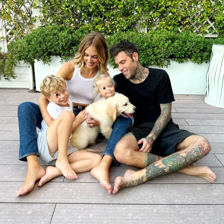 Chiara Ferragni E Fedez Prendono Un Nuovo Cane A Meno Di Mesi Dalla