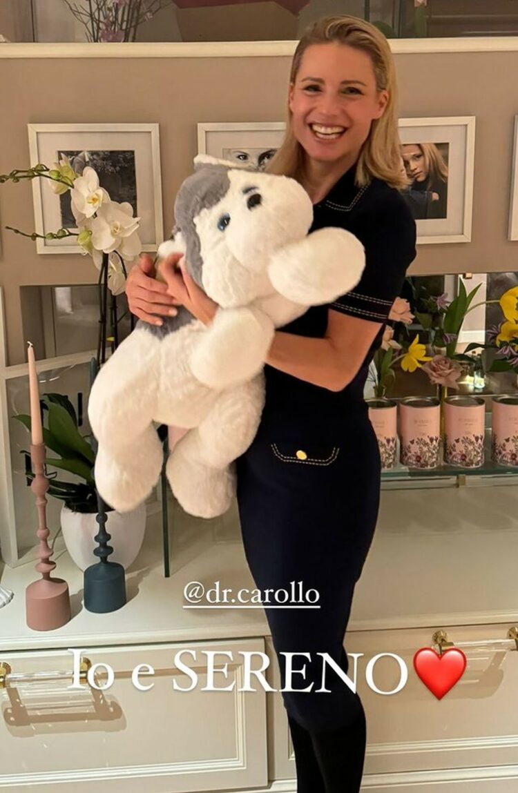 Il Fidanzato Di Michelle Hunziker La Raggiunge A Milano Per Brindare Al