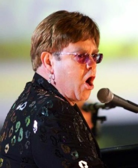 Elton John: ‘150 mila sterline per salvare il mio Watford’