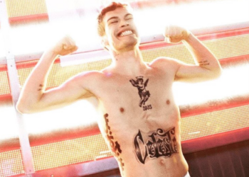 Blanco spiega perché sta spesso in mutande in pubblico