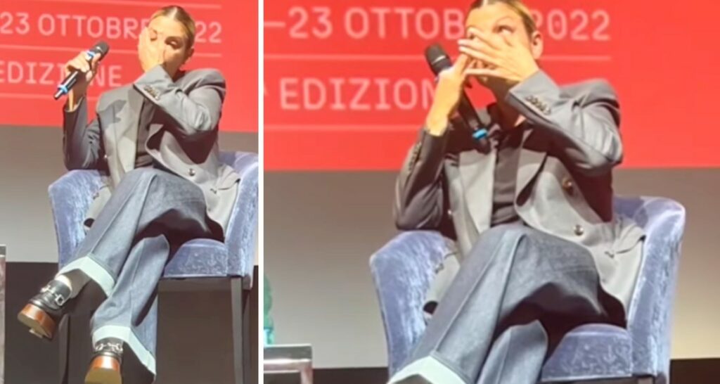 Emma Marrone presenta il suo film e piange per il padre: ''Mentre giravo era già malato'' Emma Marrone presenta il suo film e piange per il padre: ''Mentre giravo era già malato''