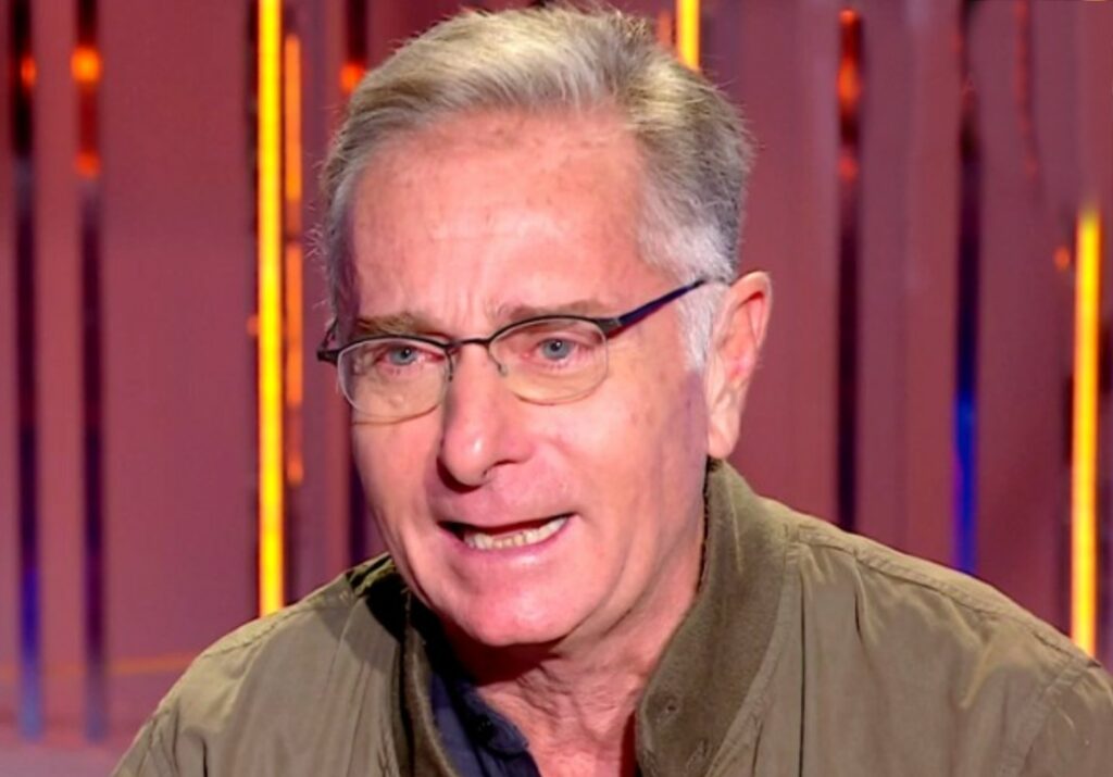 Paolo Bonolis sbotta da Mara Venier alla domanda sulla crisi con Sonia Bruganelli: ''Fatevi i caz*i vostri'' Paolo Bonolis sbotta da Mara Venier alla domanda sulla crisi con Sonia Bruganelli: ''Fatevi i caz*i vostri''