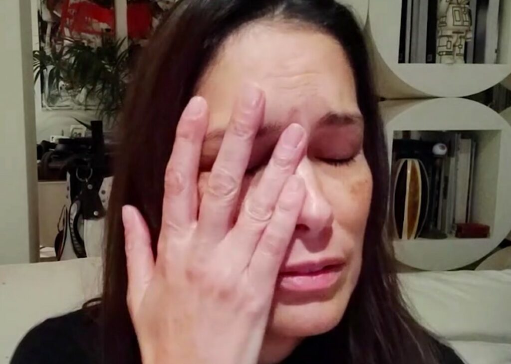 Una tragedia privata ha portato Fernanda Lessa a bere di nuovo alcol dopo 4 anni: ''E' successo il 5 novembre'' Una tragedia privata ha portato Fernanda Lessa a bere di nuovo alcol dopo 4 anni: ''E' successo il 5 novembre''