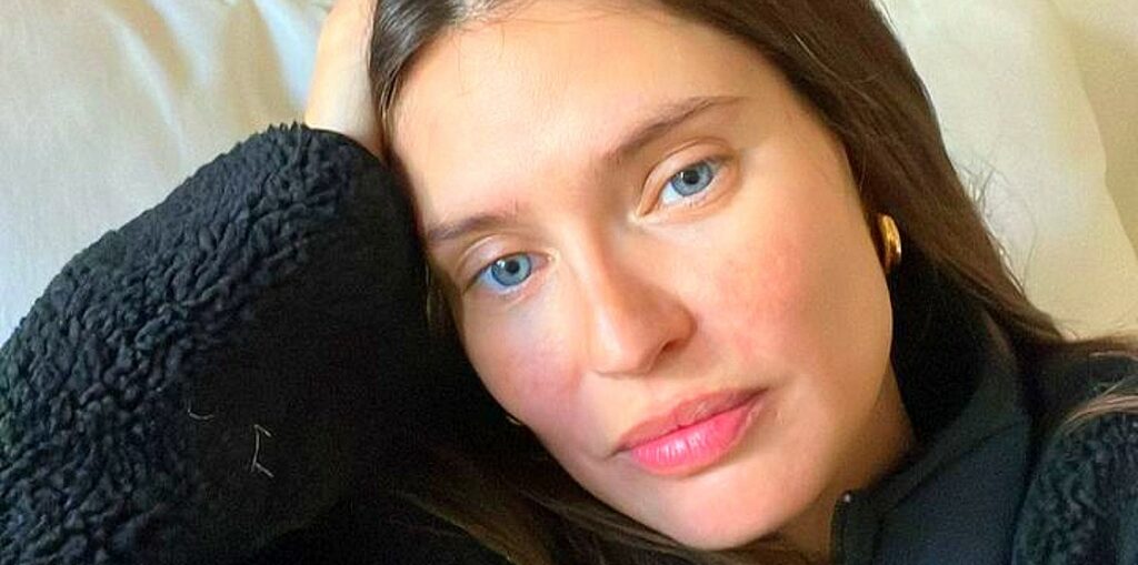 Bianca Balti lascia tutti a bocca aperta, tra due giorni si farà togliere i seni: ''L'8 dicembre doppia mastectomia preventiva, sono terrorizzata'' Bianca Balti lascia tutti a bocca aperta, tra due giorni si farà togliere i seni: ''L'8 dicembre doppia mastectomia preventiva, sono terrorizzata''