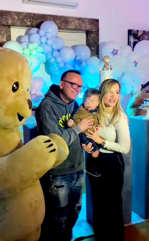 Gigi D'Alessio e Denise Esposito, il primo compleanno del figlio