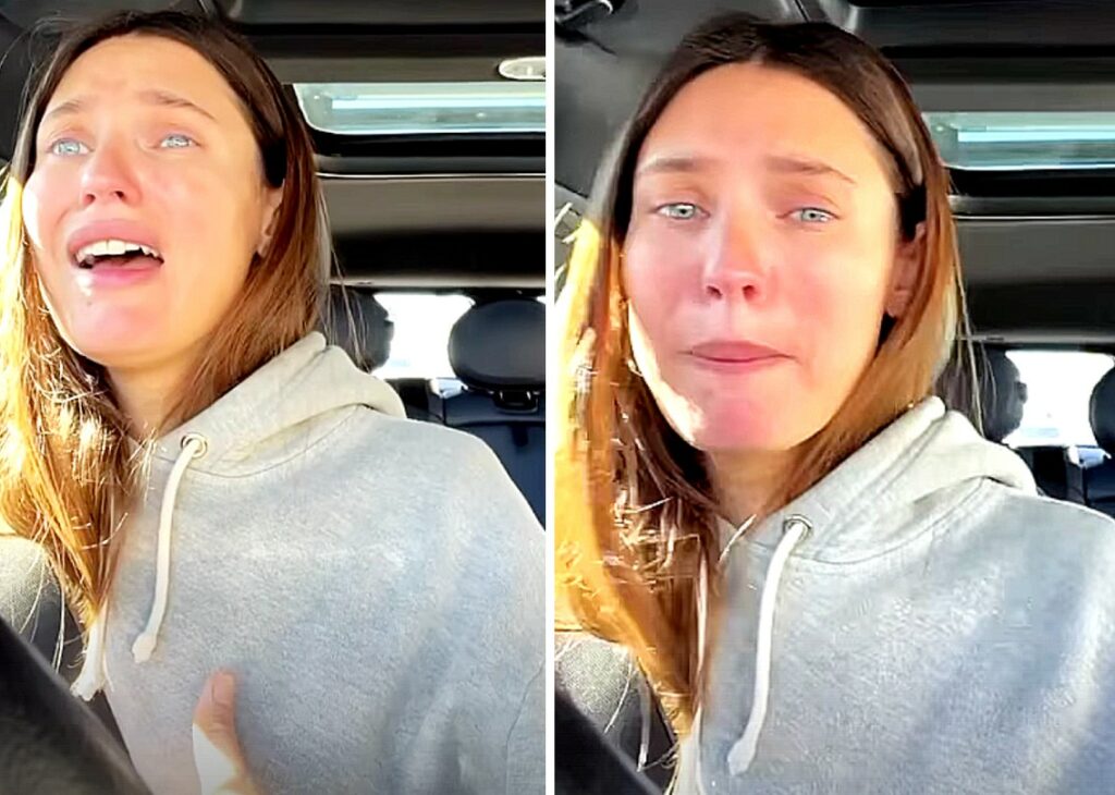 Bianca Balti piange terrorizzata in auto: ''Mia figlia chiusa in classe per un uomo armato, questo è un paese del ca**o!'' Bianca Balti piange terrorizzata in auto: ''Mia figlia chiusa in classe per un uomo armato, questo è un paese del ca**o!''