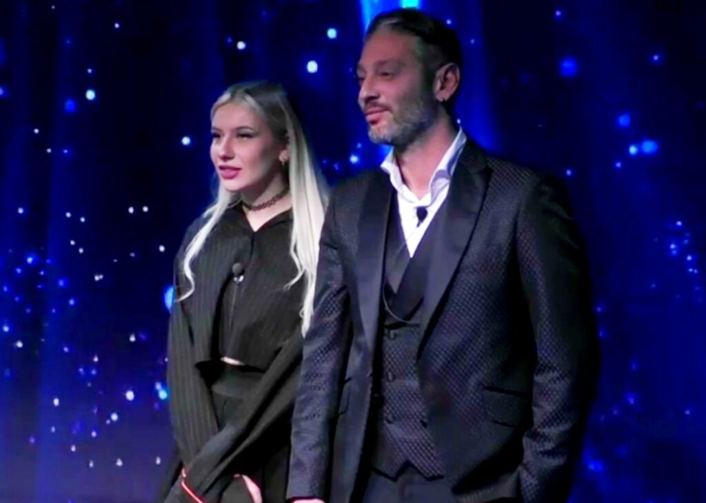 Edoardo Tavassi e Micol Incorvaia volevano fare l'amore al GF Vip, lui lo confessa in diretta tv: la reazione della 29enne Edoardo Tavassi e Micol Incorvaia volevano fare l'amore al GF Vip, lui lo confessa in diretta tv: la reazione della 29enne