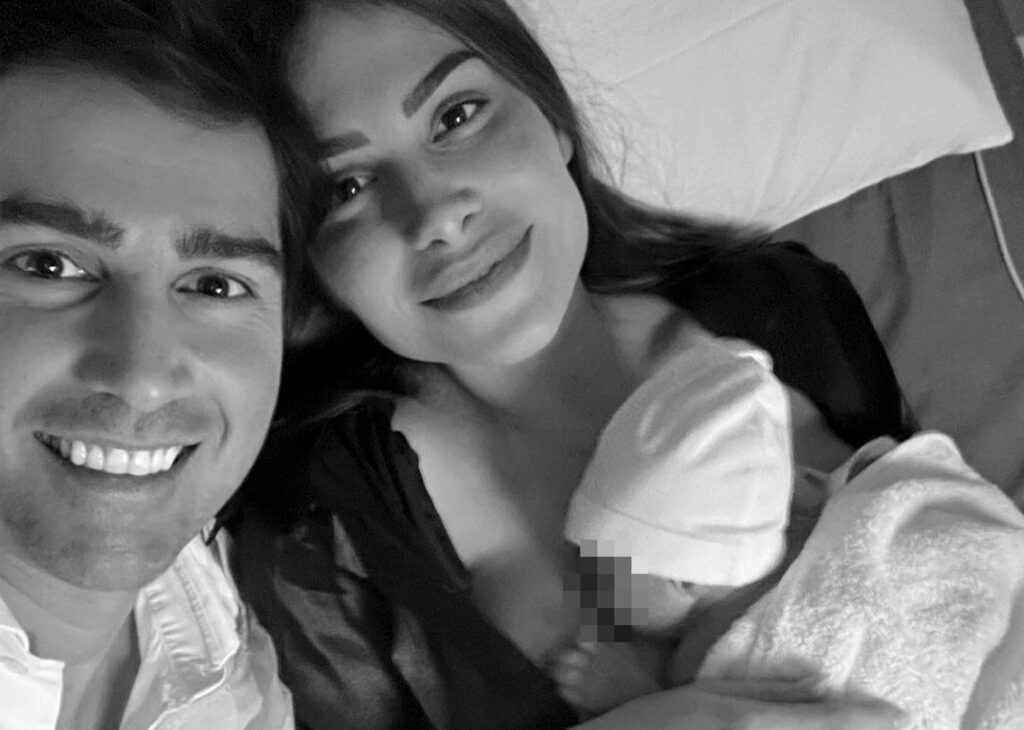 Ludovica Valli è mamma bis, ha partorito un maschietto: ecco l'inconsueto nome scelto per il figlio Ludovica Valli è mamma bis, ha partorito un maschietto: ecco l'inconsueto nome scelto per il figlio