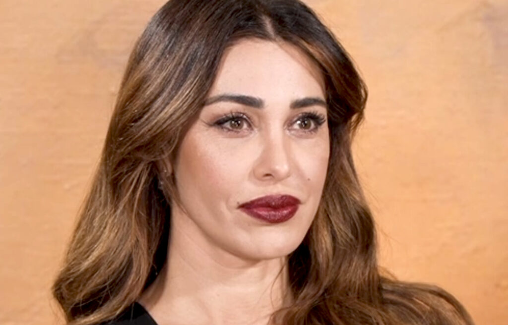 Belen Rodriguez e i tradimenti di De Martino: ''Stefano è molto birichino. Gli ho spezzato le ossa più di una volta'' Belen Rodriguez e i tradimenti di De Martino: ''Stefano è molto birichino. Gli ho spezzato le ossa più di una volta''