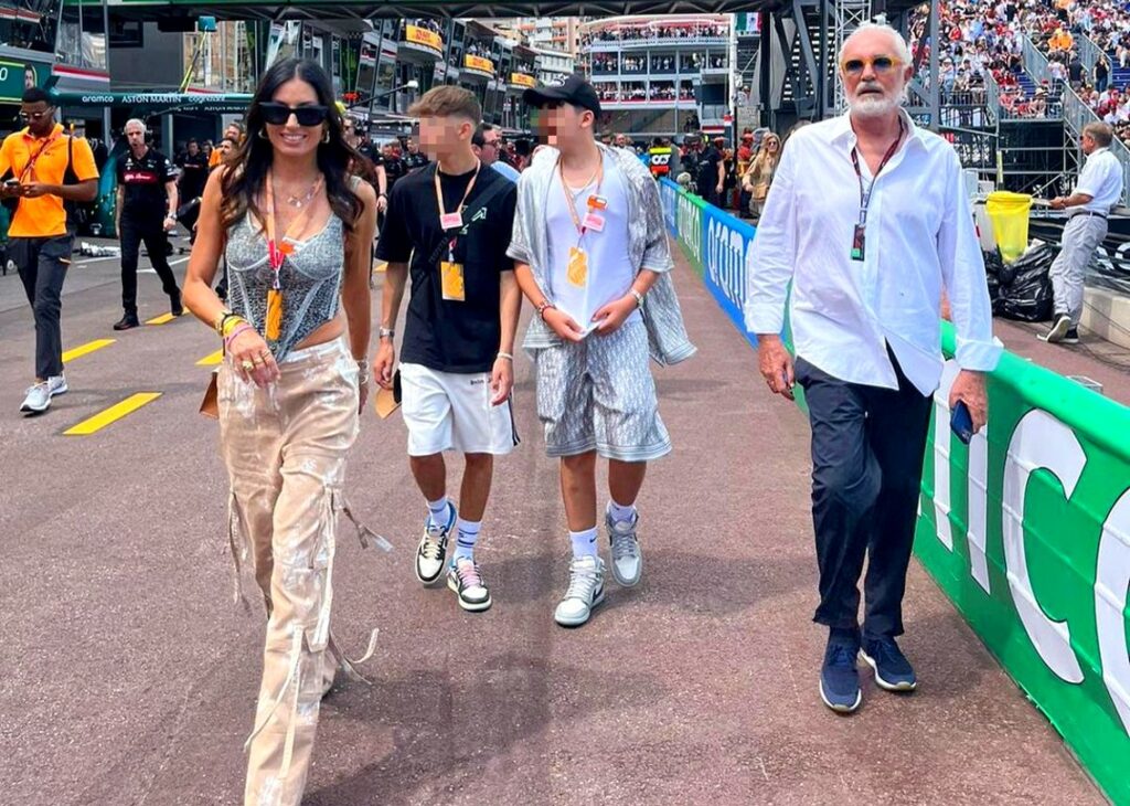 Elisabetta Gregoraci e Flavio Briatore sempre insieme: nuovo weekend in famiglia col figlio Nathan Falco