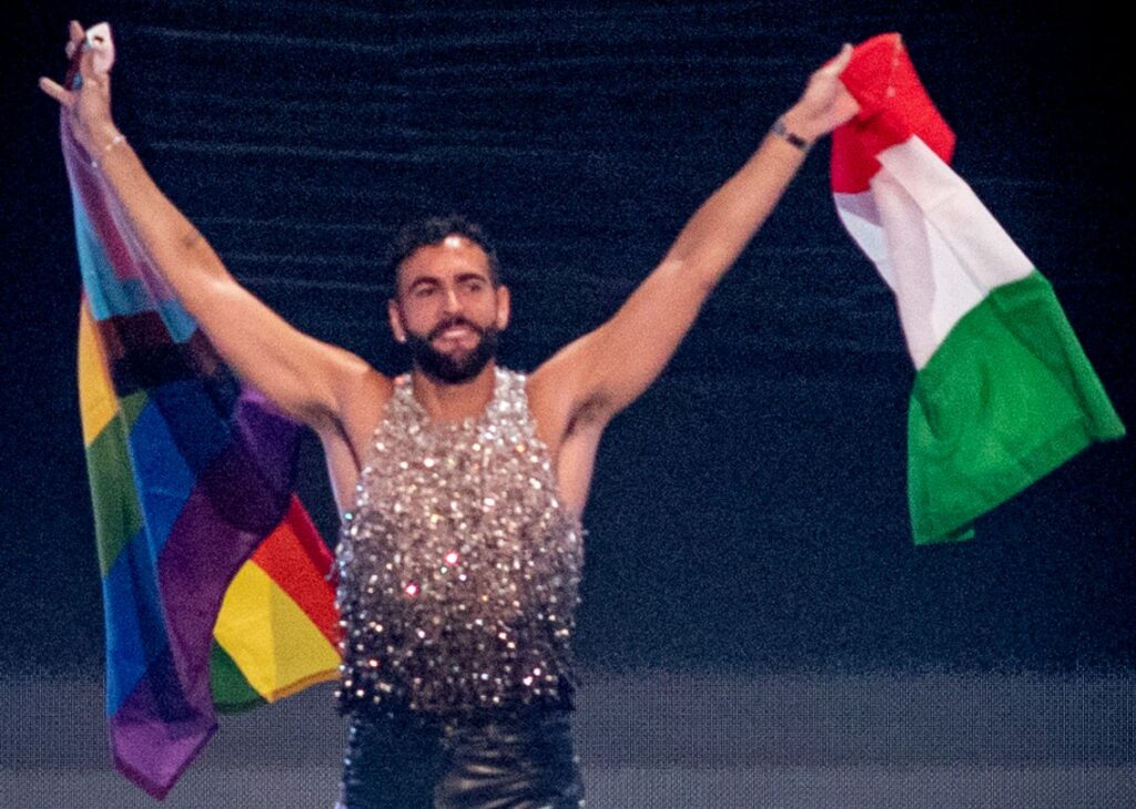 ''Mi fa paura, la posizione del governo non mi piace'': Marco Mengoni critica le mosse della Meloni sui diritti