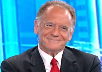 ''Io e Simone ci sposeremo all'estero, potrò adottare sua figlia'': l'annuncio di Alessandro Cecchi Paone