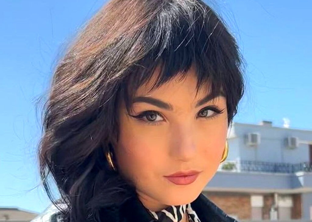 ''Il riposo è un atto politico'': Giorgia Soleri in vacanza a Ibiza scatena la polemica con questa frase ''Il riposo è un atto politico'': Giorgia Soleri in vacanza a Ibiza scatena la polemica con questa frase