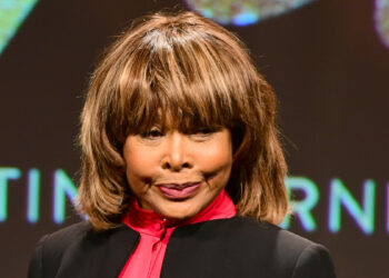 Addio a Tina Turner: morta a 83 anni l’icona rock, il dolore dell'amico Eros Ramazzotti