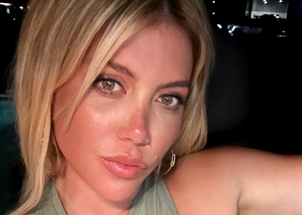 ''Wanda Nara curerà a Milano la leucemia'': il conduttore argentino parla dei piani della 36enne, lei replica via social ''Wanda Nara curerà a Milano la leucemia'': il conduttore argentino parla dei piani della 36enne, lei replica via social