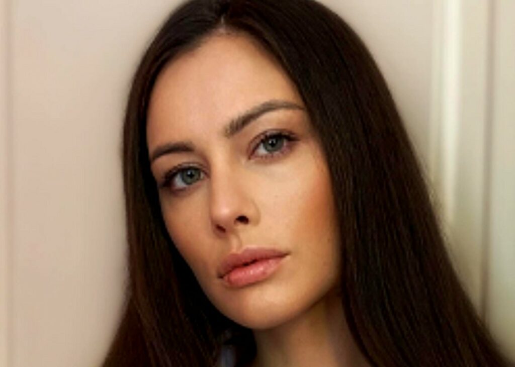 Marica Pellegrinelli rivela come ha scoperto il tumore: ''Dolori alle spalle, durante i rapporti e…'' Marica Pellegrinelli rivela come ha scoperto il tumore: ''Dolori alle spalle, durante i rapporti e…''