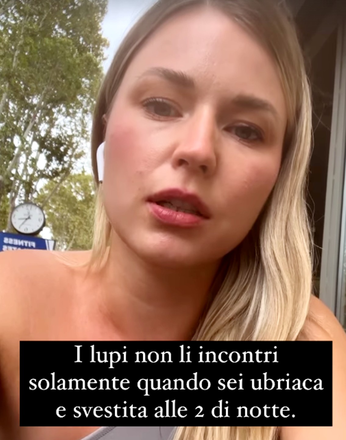 mi-sono-sentita-male-l-impiegato-di-poste-italiane-le-mostra-i