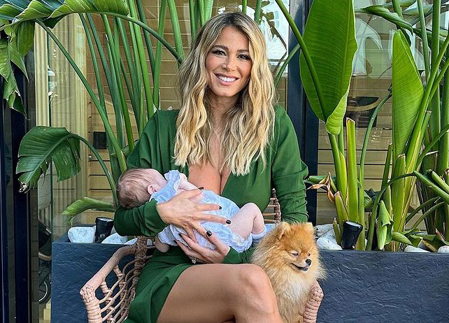 Diletta Leotta e Loris Karius, nuove tenerissime foto con la figlia di 1 mese Aria: guarda Diletta Leotta e Loris Karius, nuove tenerissime foto con la figlia di 1 mese Aria: guarda