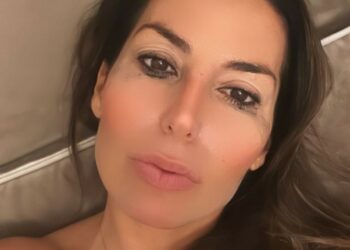 Elisabetta Gregoraci in lacrime per Nathan che andrà in collegio