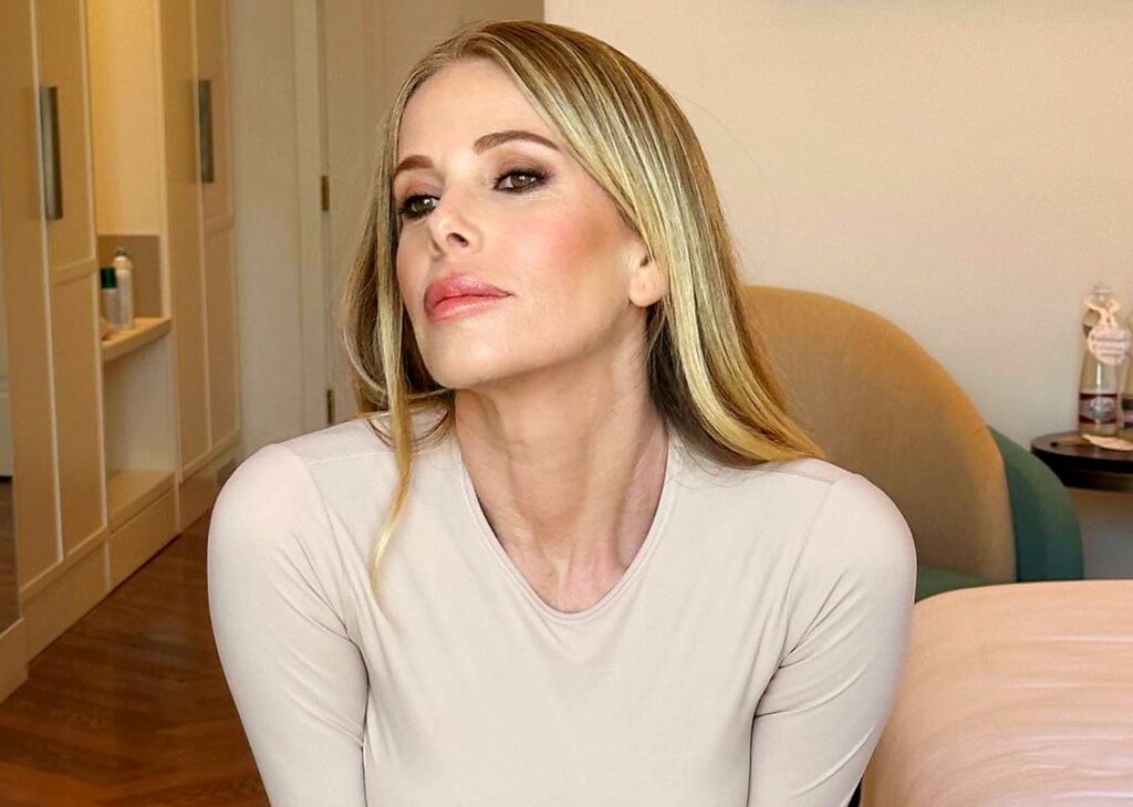 ''Sono convinta che le cinquantenni di oggi siano le nuove trentenni'': Alessia Marcuzzi parla del suo oltre mezzo secolo di vita ''Sono convinta che le cinquantenni di oggi siano le nuove trentenni'': Alessia Marcuzzi parla del suo oltre mezzo secolo di vita