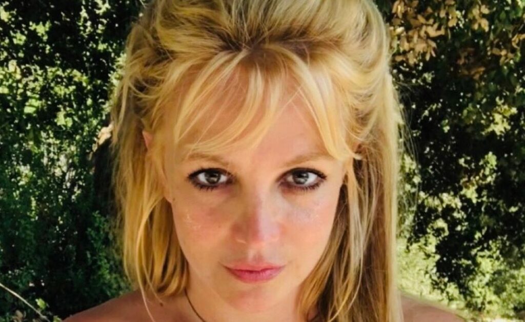 ''Mi dovevo fingere vergine anche se facevo sesso dai 14 anni'': la rivelazione di Britney Spears