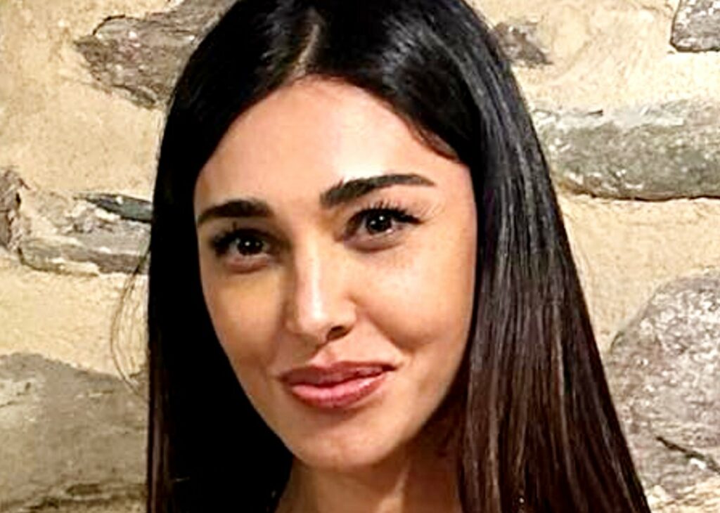 Belen Rodriguez incinta del nuovo fidanzato Elio Lorenzoni? La showgirl finalmente rompe il silenzio: le sue parole