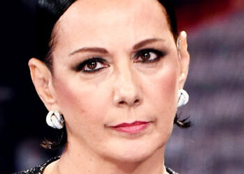 ''Consumata dalla malattia in appena sette mesi'': com’è morta Anna Kanakis a soli 61 anni