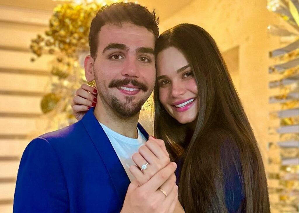 Ignazio Boschetto de 'Il Volo' ha fatto la proposta di nozze alla fidanzata: le immagini del tenero momento