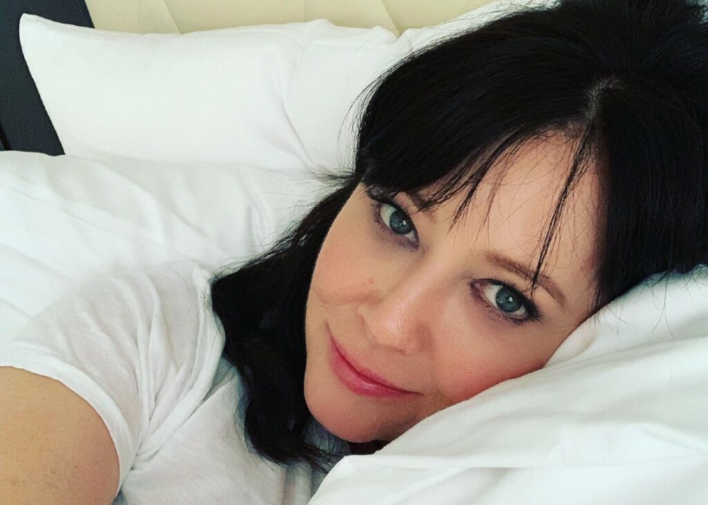 ''Lo chiamo un miracolo'': Shannen Doherty annuncia svolta nella sua lotta al tumore ''Lo chiamo un miracolo'': Shannen Doherty annuncia svolta nella sua lotta al tumore