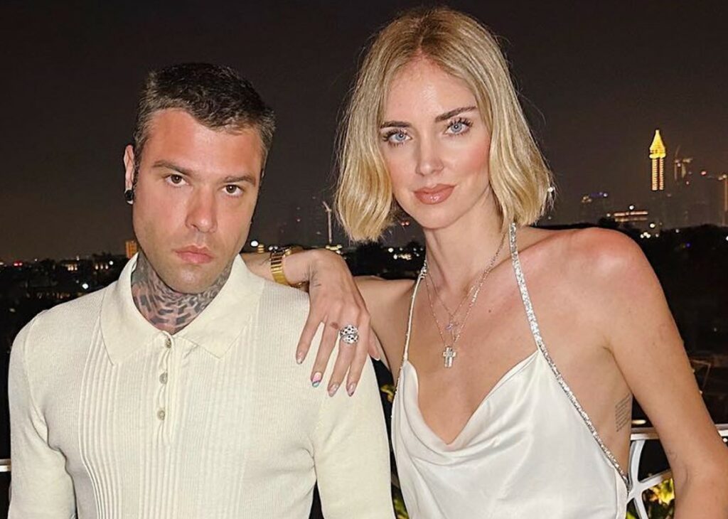 Chiara Ferragni già dall'avvocato divorzista, il litigio che ha portato Fedez a lasciare casa: gli ultimi pettegolezzi sul gossip del momento Chiara Ferragni già dall'avvocato divorzista, il litigio che ha portato Fedez a lasciare casa: gli ultimi pettegolezzi sul gossip del momento