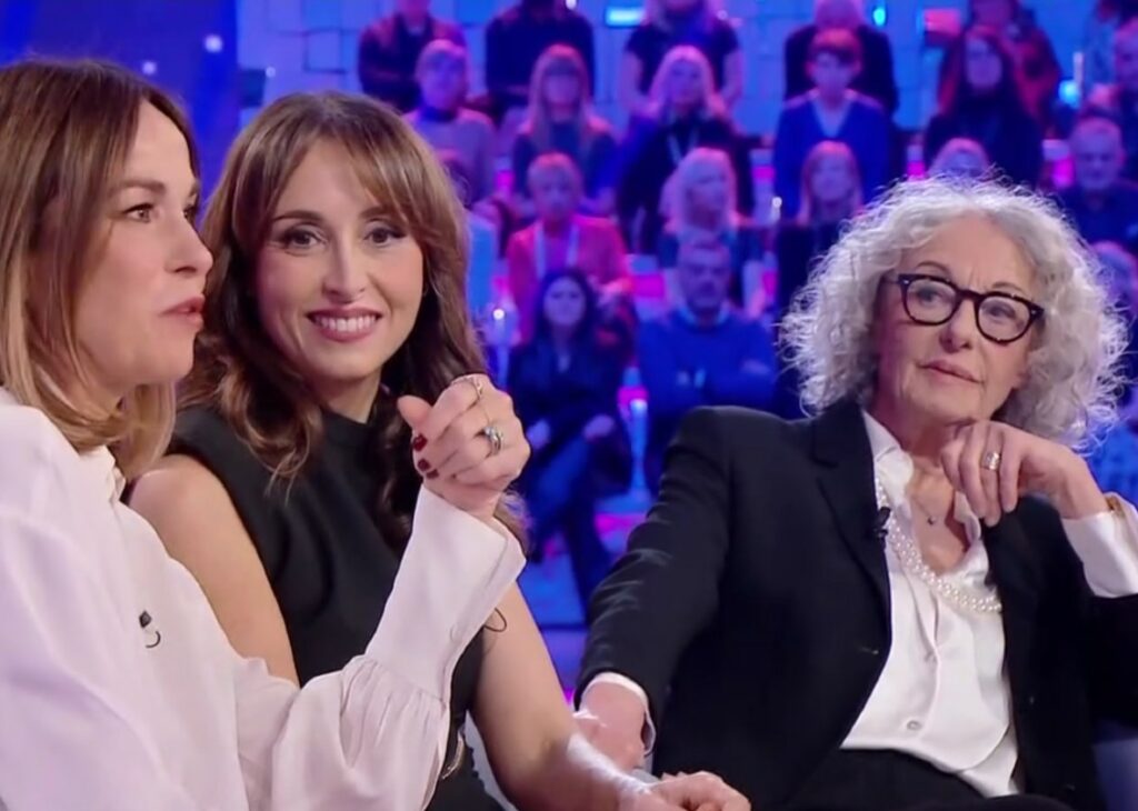 ''Sono piemontese ma potrei essere napoletana'': la mamma di Cristina e Benedetta Parodi per la prima volta in tv con le figlie ''Sono piemontese ma potrei essere napoletana'': la mamma di Cristina e Benedetta Parodi per la prima volta in tv con le figlie
