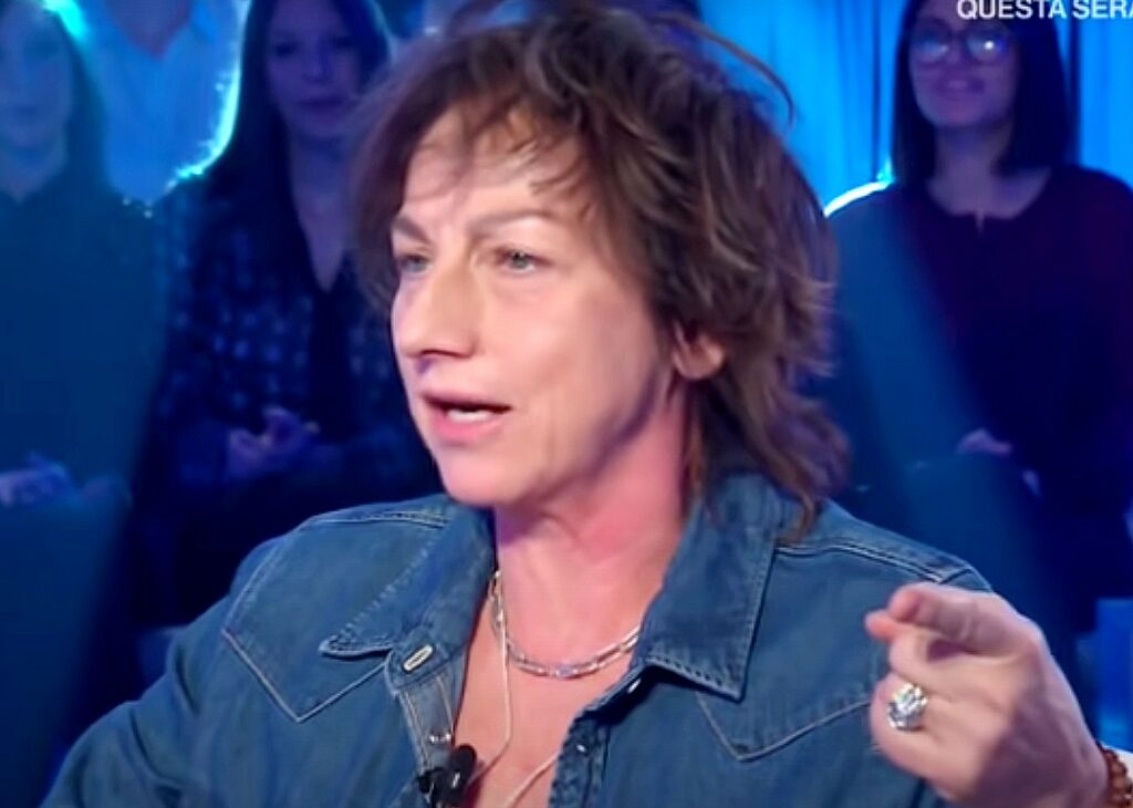 ''C’è stata violenza sulla mia età'': Gianna Nannini parla degli attacchi ricevuti dopo essere rimasta incinta a 56 anni ''C’è stata violenza sulla mia età'': Gianna Nannini parla degli attacchi ricevuti dopo essere rimasta incinta a 56 anni