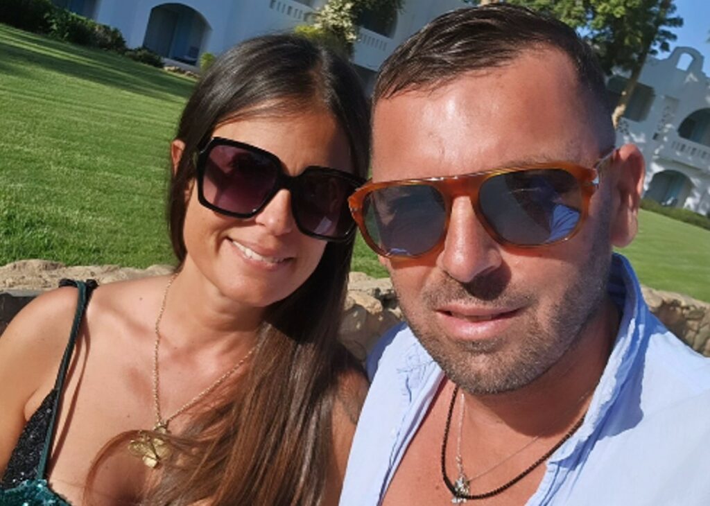 ''Avevo dei risparmi e ho fatto investimenti immobiliari'': Sara Tommasi spiega come vive oggi in Egitto col marito ''Avevo dei risparmi e ho fatto investimenti immobiliari'': Sara Tommasi spiega come vive oggi in Egitto col marito