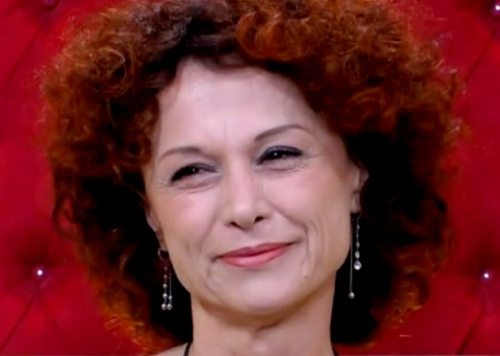 ''Siamo affidabili come famiglia, ma non come coppia'': Beatrice Luzzi parla della fine dell'amore col padre dei suoi figli