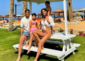Federica Nargi e Alessandro Matri in vacanza in Egitto con le figlie