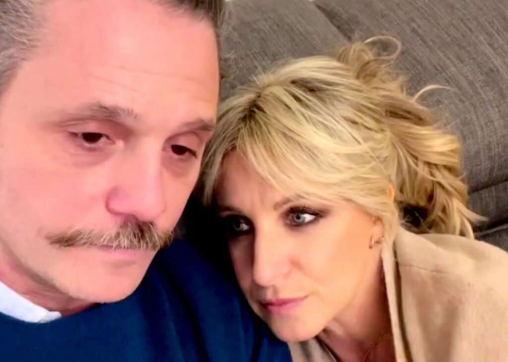 ''E' un terreno delicato, non ne parlo'': Katia Follesa afferma di non aver mai smentito la crisi col padre di sua figlia Angelo Pisani, le sue parole