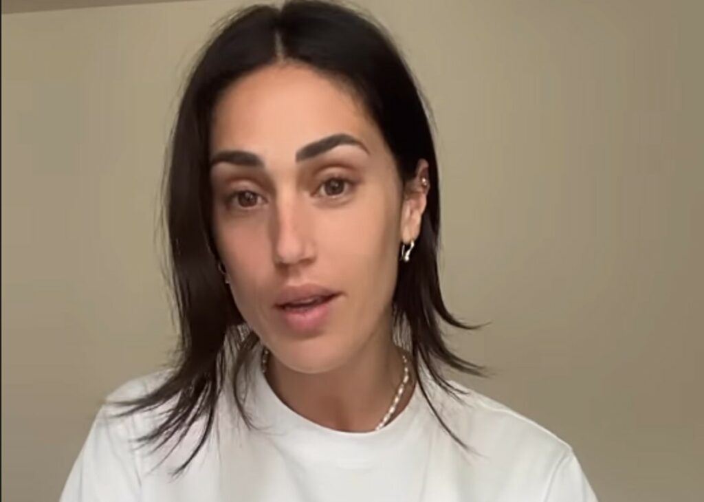 ''Ho emozioni contrastanti'': Cecilia Rodriguez a un mese dal matrimonio ammette di provare un po’ di timore ''Ho emozioni contrastanti'': Cecilia Rodriguez a un mese dal matrimonio ammette di provare un po’ di timore