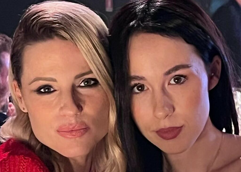 ''Quando Aurora tornava tardi la sera, la svegliavo alle 7.30'': Michelle Hunziker rivela cosa faceva quando la figlia era adolescente