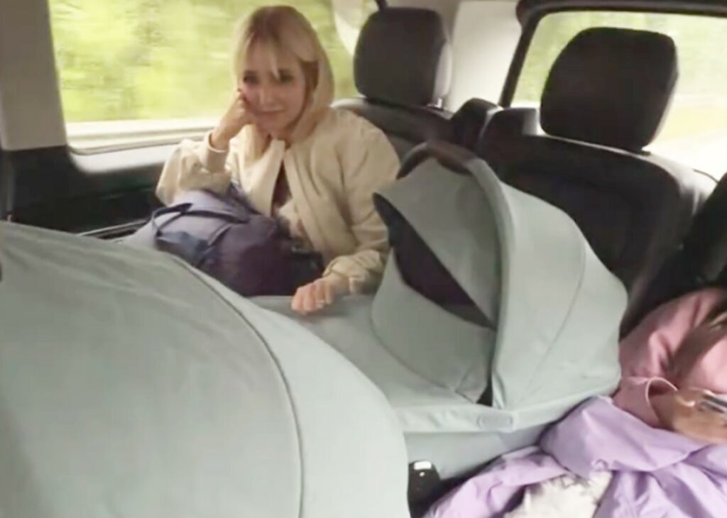 ''Avete un'ossessione'': Andreas Muller sbotta dopo le critiche per la corsa in taxi con le figlie neonate senza seggiolino ''Avete un'ossessione'': Andreas Muller sbotta dopo le critiche per la corsa in taxi con le figlie neonate senza seggiolino