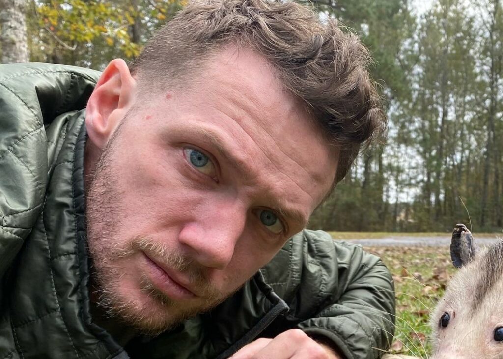 Ucciso in centro a Los Angeles l’attore 37enne di 'General Hospital' Johnny Wactor Ucciso in centro a Los Angeles l’attore 37enne di 'General Hospital' Johnny Wactor