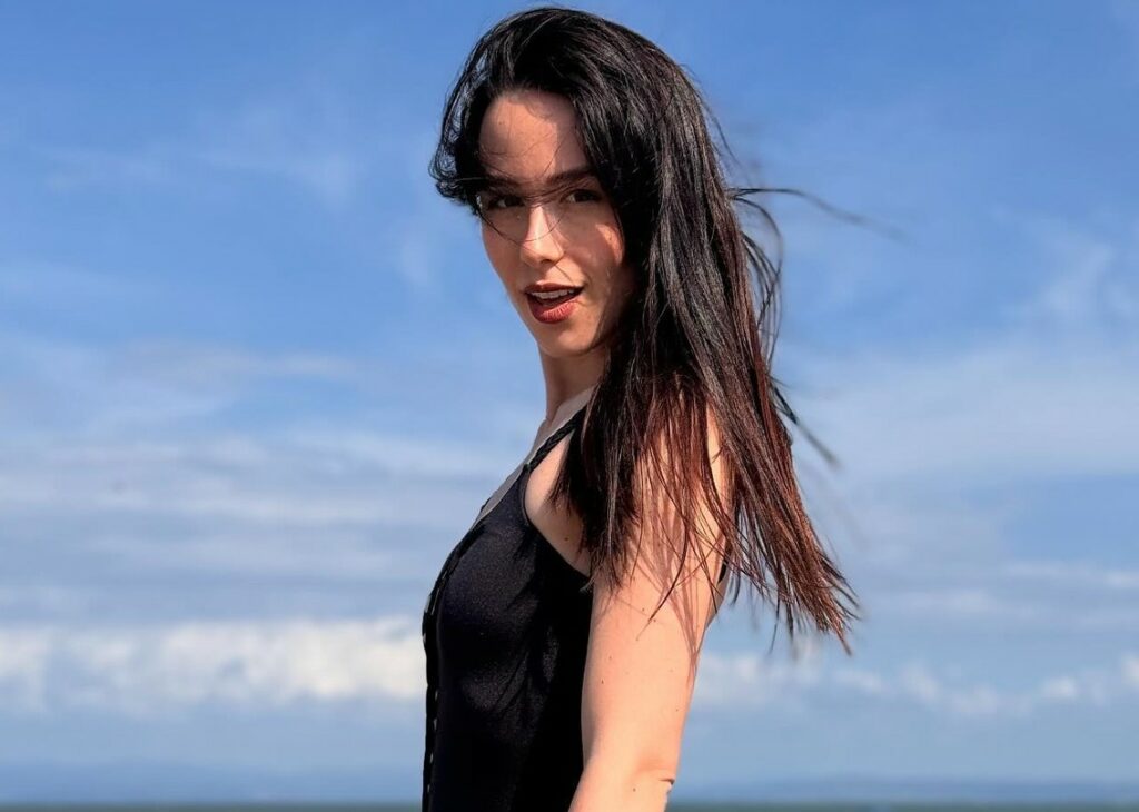 ''Meglio che il paparazzo prenda le mie chiappe anche con la luce di mezzogiorno'': Aurora Ramazzotti pronta a tutto per difendere la privacy del figlio