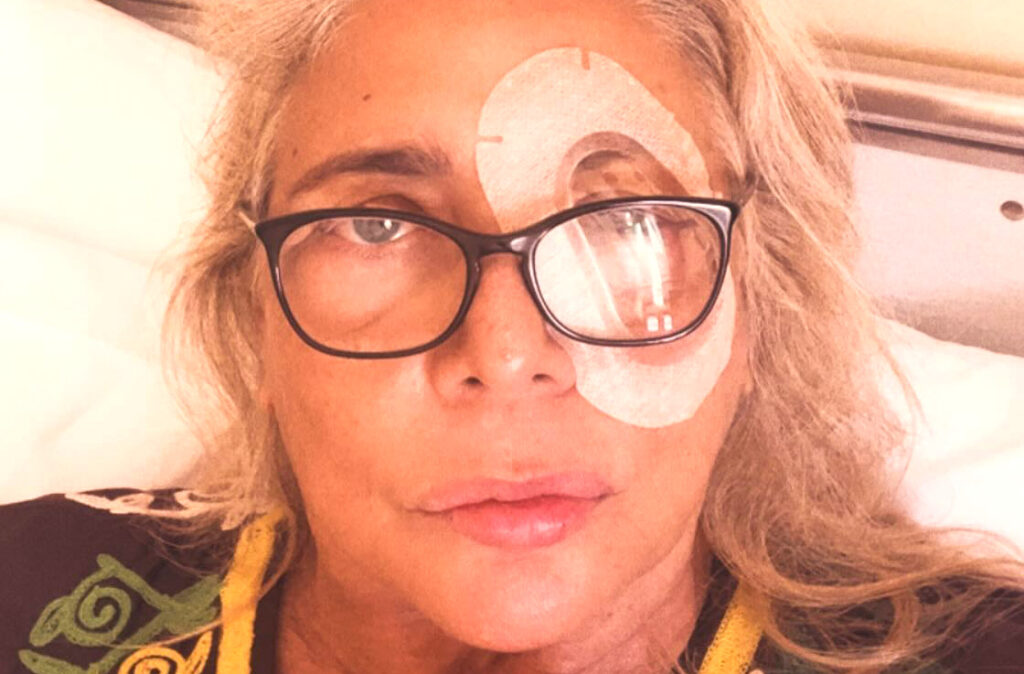 'Mai tranquilla': Mara Venier in clinica con l'occhio bendato, cos'è successo? Ecco cosa ha detto il marito...