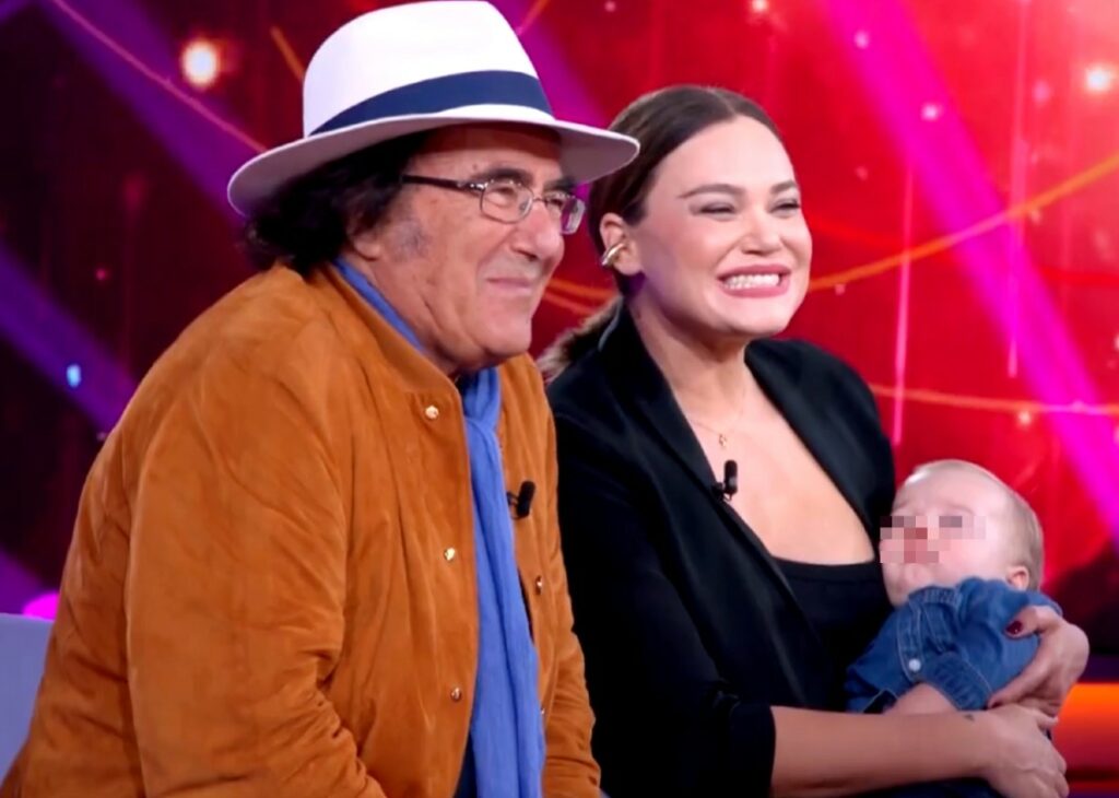 Romina Carrisi per la prima volta in uno studio tv con il figlio Axel Lupo di 9 mesi e papà Al Bano: ''Dimagrire una fatica''