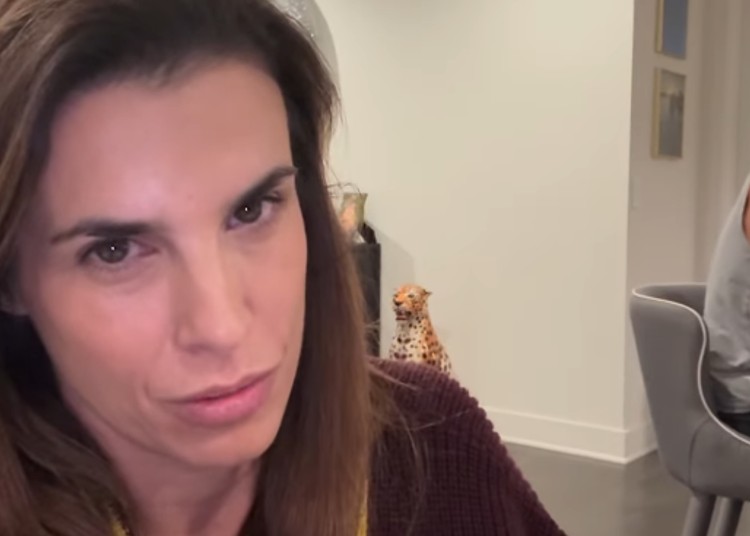Elisabetta Canalis svela cosa ha regalato al fidanzato per il compleanno