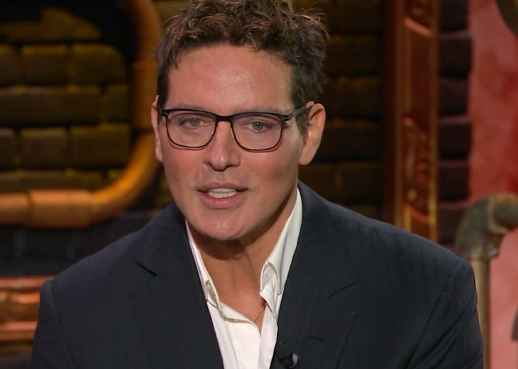 ''Il coming out o lo facevo io o lo facevano altri in maniera brutta'': Gabriel Garko fa una rivelazione inaspettata