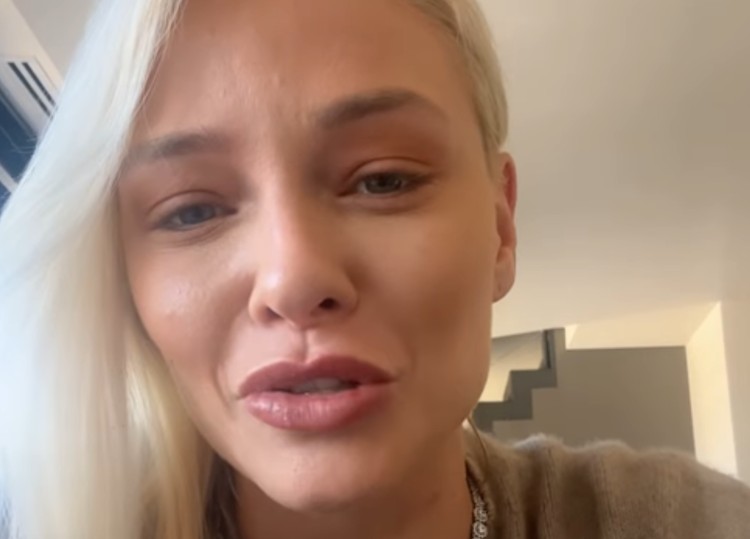 Giulia Provvedi de 'Le Donatella' sembra piu' grande dei suoi 31 anni?