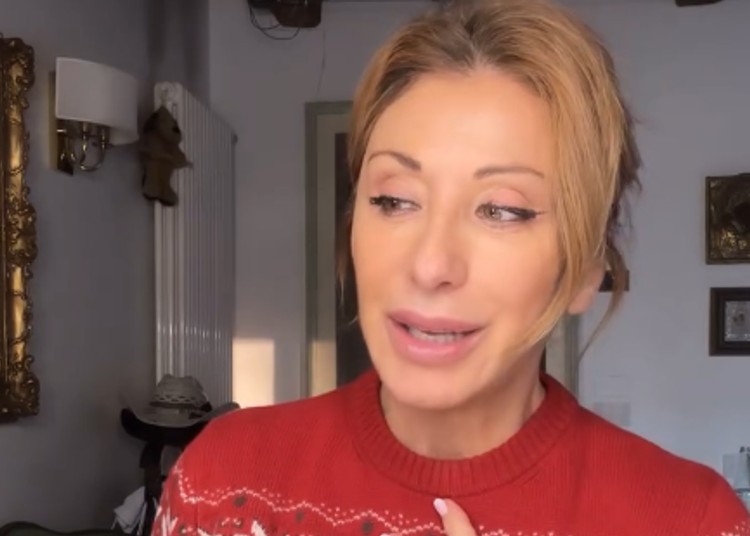 Sabrina Salerno sta affrontando la radioterapia da sola per sentirsi forte