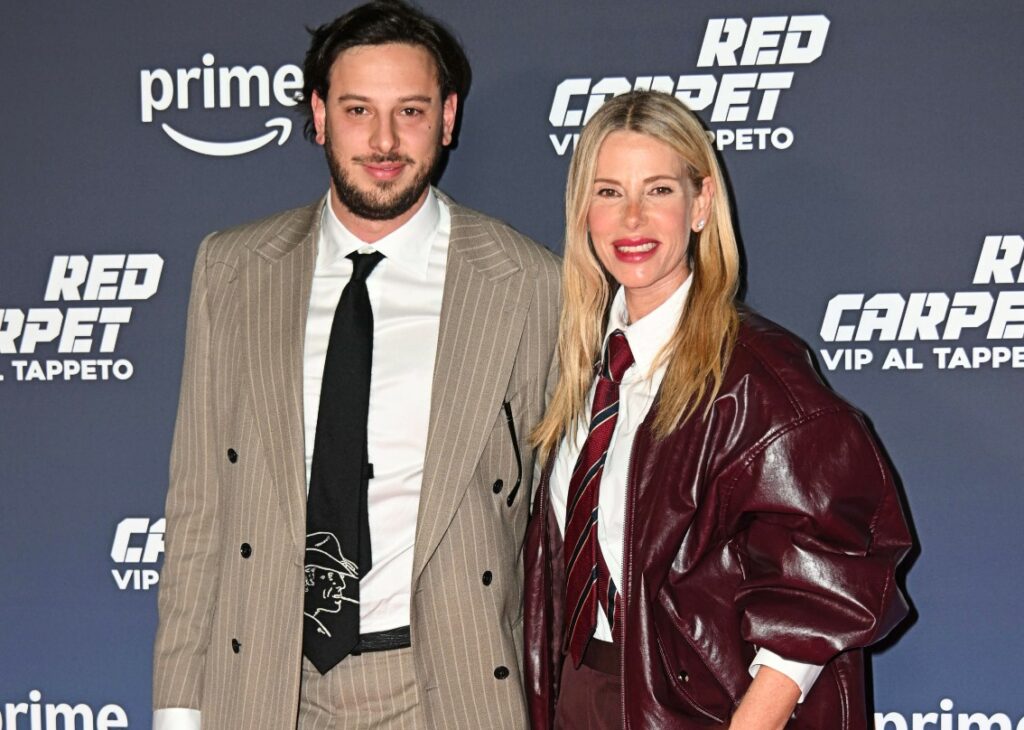Alessia Marcuzzi e il figlio Tommaso Inzaghi, avuto con l'ex Simone Inzaghi, insieme sul red carpet: guarda Alessia Marcuzzi e il figlio Tommaso Inzaghi, avuto con l'ex Simone Inzaghi, insieme sul red carpet: guarda