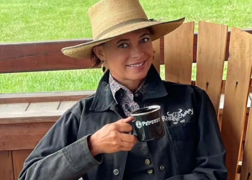 ''L'impalcatura crolla poco alla volta'': Natalia Estrada lontano dalla tv spiega come affronta l'invecchiamento fisico