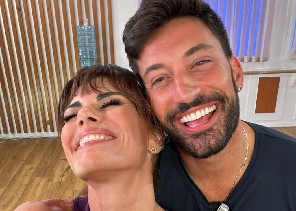 ''Con Giovanni farfalle nello stomaco al primo bacio'': Bianca Guaccero parla di nozze e figli con Pernice dopo 'Ballando' ''Con Giovanni farfalle nello stomaco al primo bacio'': Bianca Guaccero parla di nozze e figli con Pernice dopo 'Ballando'